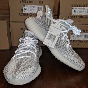 Static Yeezy ready to ship